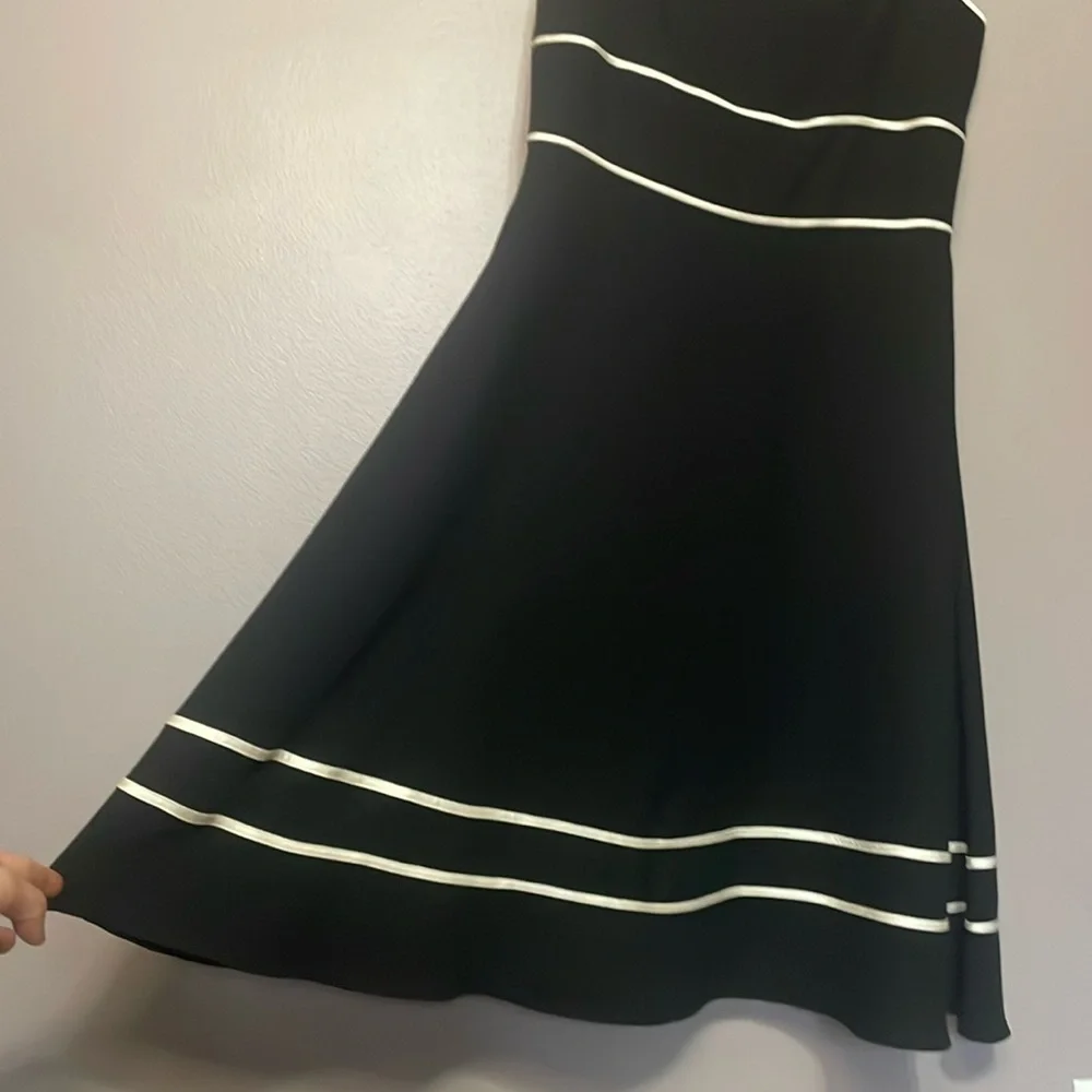 Talbots Women's Black and White A-Line Midi Dress Size 10 Medium Retro Vibes - Picture 5 of 9